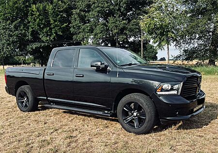 Dodge RAM All black sport