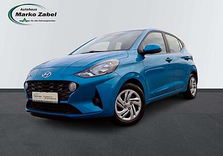 Hyundai i10 1.2 Automatik Navi Winterpaket AHK Allwetter