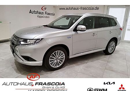 Mitsubishi Outlander Basis Spirit 4WD 2.4 Navi SHZ Rückfahrkam Klimaaut