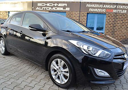 Hyundai i30 Trend AHK TEMPOMAT LED KLIMAANLAGE