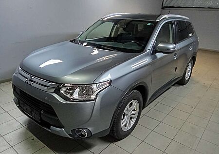 Mitsubishi Outlander ClearTec Invite 2WD