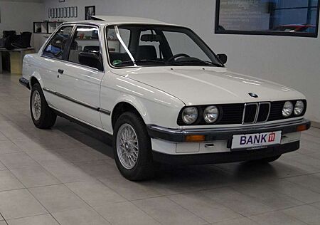 BMW 318 i E30*Kat 01*Servo*SSD*2.Hand*Oldtimer