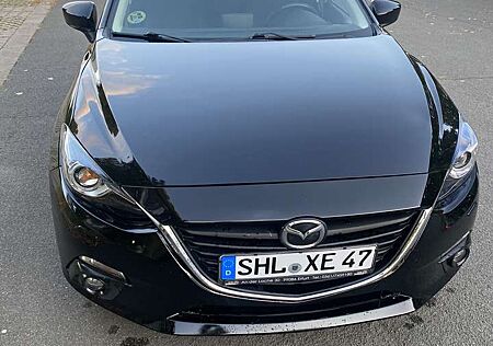 Mazda 3 Nakama