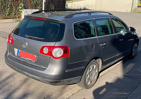 VW Passat Variant Volkswagen 2.0 TDI Individual Chrom