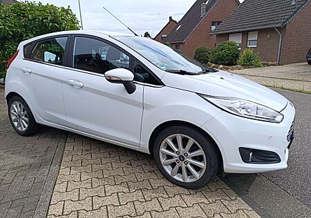Ford Fiesta 1.0 EcoBoost Powershift Titanium