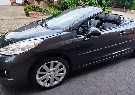 Peugeot 207 CC Roadster / Cabrio