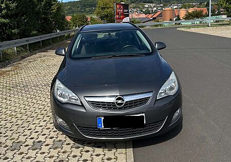 Opel Astra Sports Tourer 1.4 Turbo