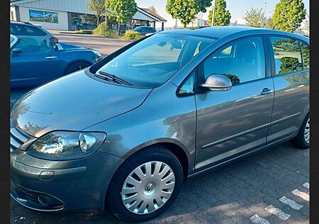 VW Golf Plus Volkswagen 1.6 FSI Automatik Trendline