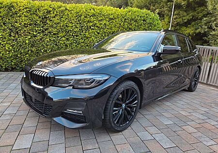 BMW 320 i M Sport Memory Laser Pano HUD ACC HiFi