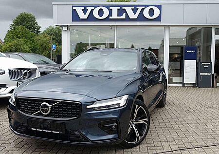 Volvo V60 Ultra B4 Dark/B&W/AHK/Pano/HeadUP/360°/BLIS