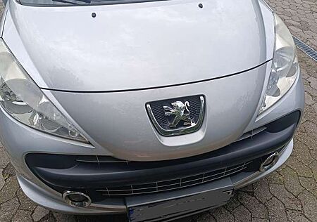 Peugeot 207 CC 120 VTi Sport