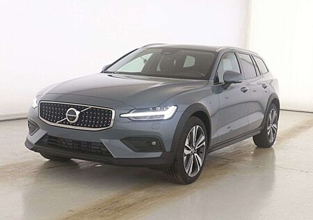 Volvo V60 CC V60 Cross Country V60 B5 Cross Country AWD Ultimate StdHz*Headup