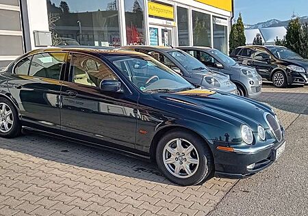 Jaguar S-Type 3.0 V6 Executive