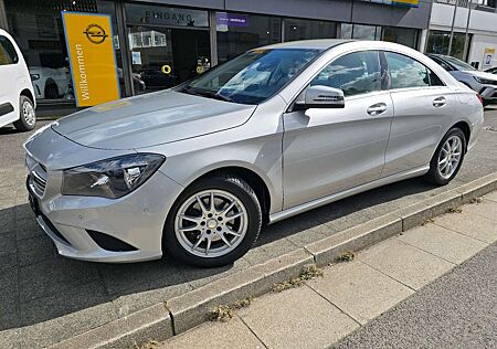 Mercedes-Benz CLA 200 AUTOMATIK 1.Hand Leder+GARANTIE+