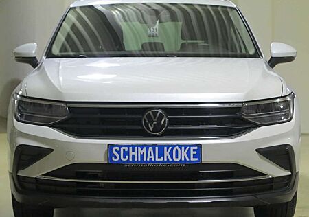 VW Tiguan Volkswagen 2.0 TDI SCR DSG7 Move Navi ACC DAB LM17