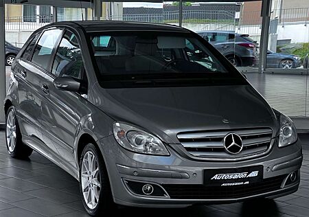Mercedes-Benz B 200 "AUTOMATIK TEMPOMAT LEDER AHK PDC"