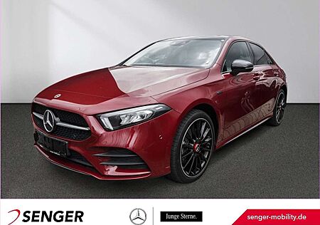 Mercedes-Benz A 250 e Limo AMG Night Edition Panorama Ambiente