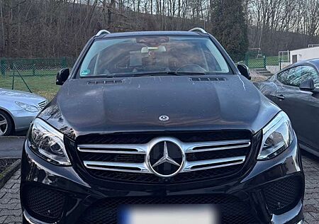 Mercedes-Benz GLE 500 e 4Matic (166.063)