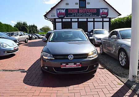 Volkswagen Jetta VI HighlineTÜV NEU,KLIMAAUTOMATIK,NAVI,PDC