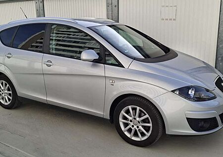 SEAT Altea XL 2.0 TDI Automatik Scheckheft gepfl. Garagenfahrzeu