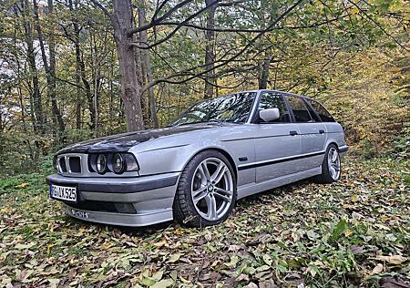 BMW 525ix 525 touring Executive