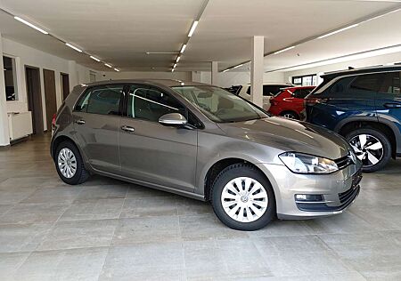 VW Golf Volkswagen 1.2 TSI TL Tempomat/Climatronic/Allwetter