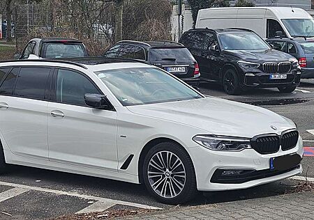 BMW 520d 520 Touring Aut. Sport Line