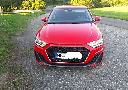 Audi A1 25 TFSI Sportback S line