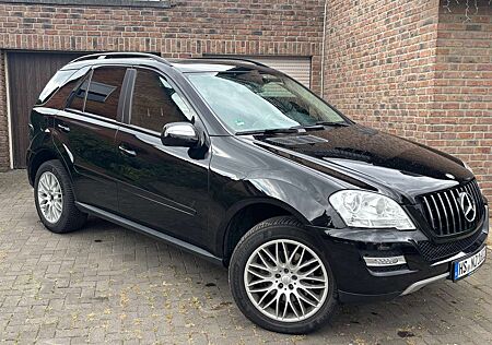 Mercedes-Benz ML 320 CDI 4Matic 7G-TRONIC DPF