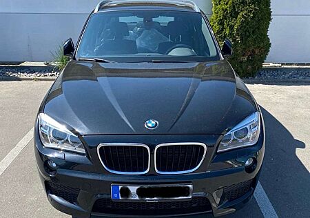 BMW X1 xDrive 20d M-Paket*Aut*Navi*Pano*