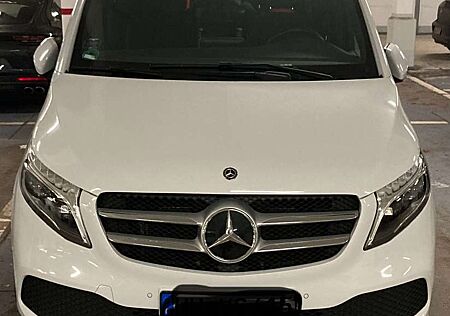 Mercedes-Benz V 220 V 300 d EDITION lang (447.813)