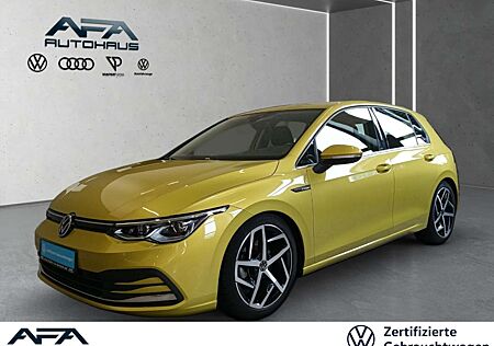VW Golf Volkswagen VIII 1.5 eTSI Style DSG Matrix*Navi*ACC*18''