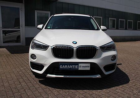BMW X1 xDrive 20 d Sport Line, Navi PDC, SHZ, LED