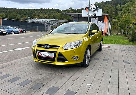 Ford Focus Lim. Titanium* TÜV-NEU 09.2027 **