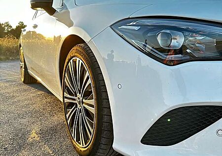Mercedes-Benz CLA 200 d (118.612)
