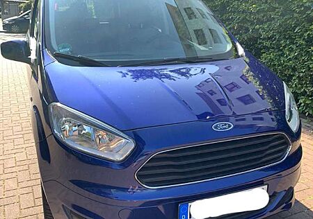 Ford Tourneo Courier 1.0 EcoBoost Trend