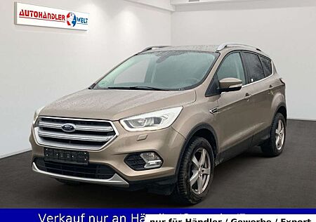 Ford Kuga 1.5 EB Titanium Kamera