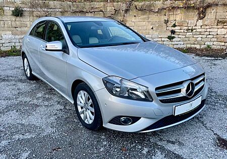 Mercedes-Benz A 200 Automatik, PDC, SHZ, Service neu!