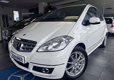 Mercedes-Benz A 160 Avantgarde*Automatik*AHK*Park-Assistent