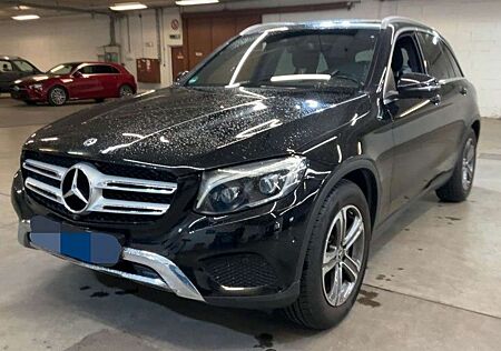 Mercedes-Benz GLC 250 gebraucht kaufen Mercedes-Benz GLC 250 4Matic *1.Hand*Panorama*360°*Offroad*AHK