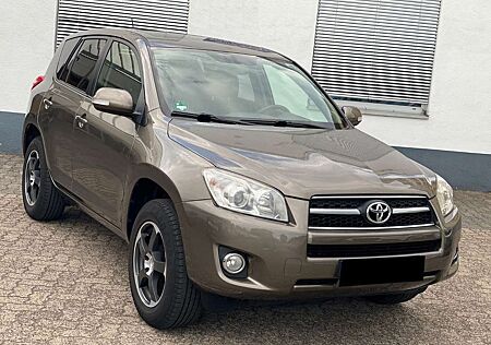 Toyota RAV 4 2,0-l-Valvematic 4x4 Sol Multidrive S *TOP
