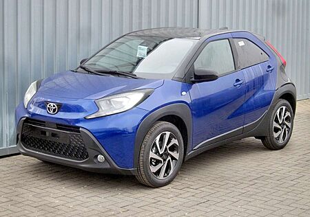 Toyota Aygo 1.0 Teamplayer ACC+SHZ+Fernlichtass.