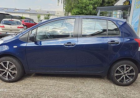 Toyota Yaris 1.0 VVT-i