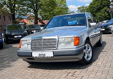 Mercedes-Benz 200 E 2.0 Limousine Automatik Schiebedach