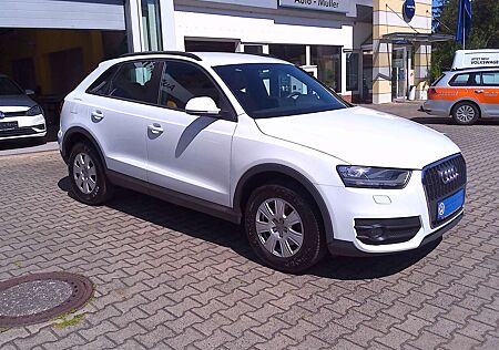 Audi Q3 2,0 TDI, el. Spiegel, Leder, Sitzheizung, Radio