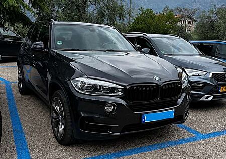 BMW X5 xDrive 25d M-Paket/Pano,Digital,360 kam,Head-up