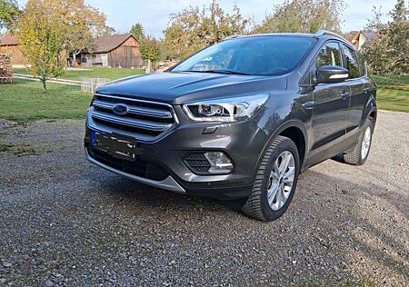 Ford Kuga 2.0 TDCi 4x4 Aut. Titanium