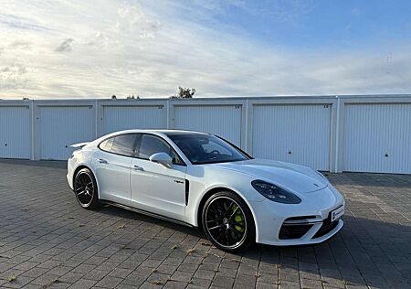 Porsche Panamera Turbo S E-Hybrid