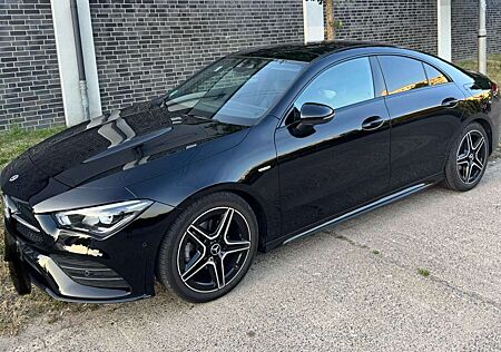 Mercedes-Benz CLA 180 7G-DCT AMG Line