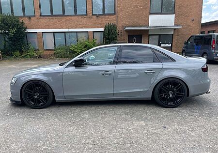 Audi A4 2,0 TFSI quattro